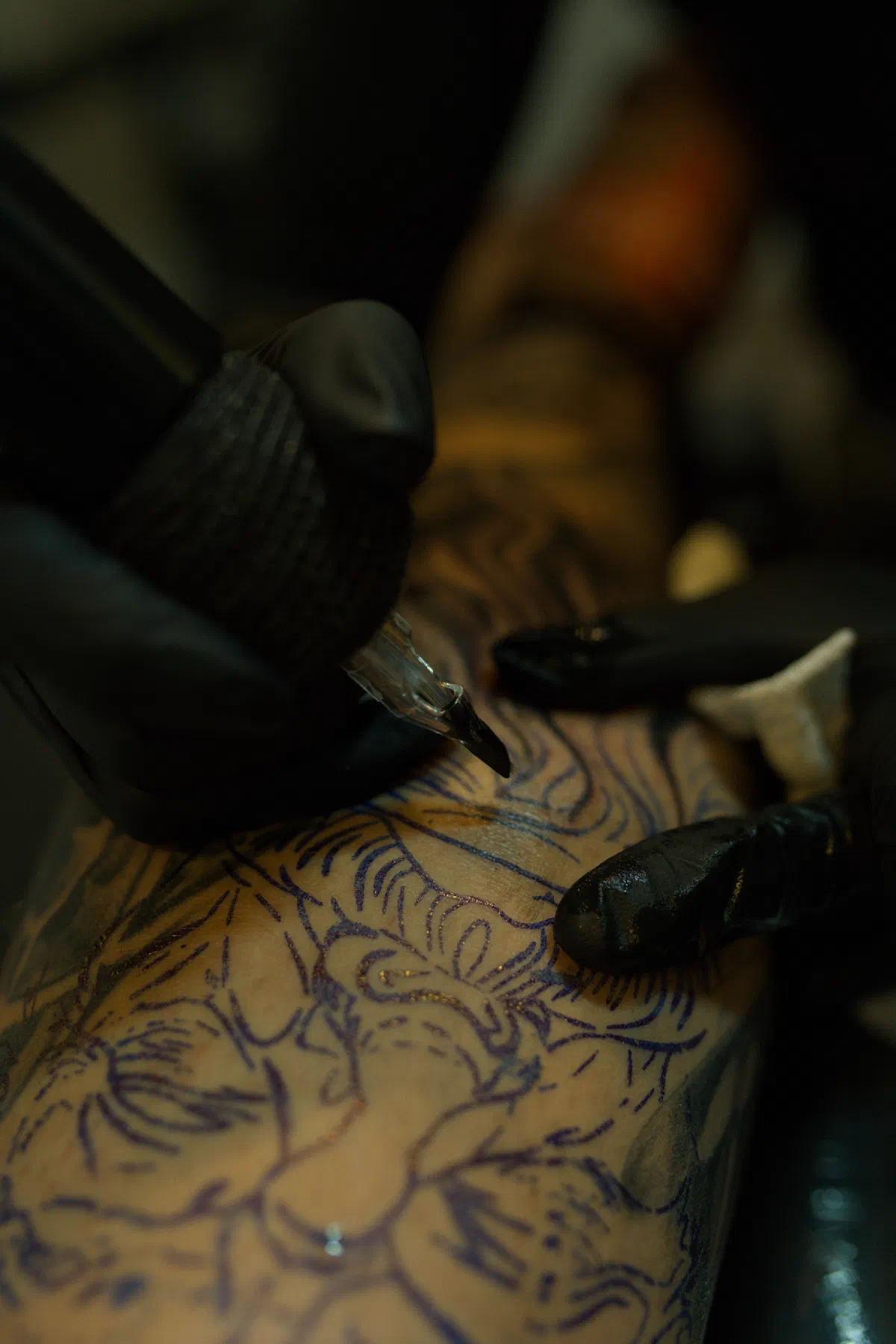 Sfeerbeeld uit de studio van ROZAIR Tattoo